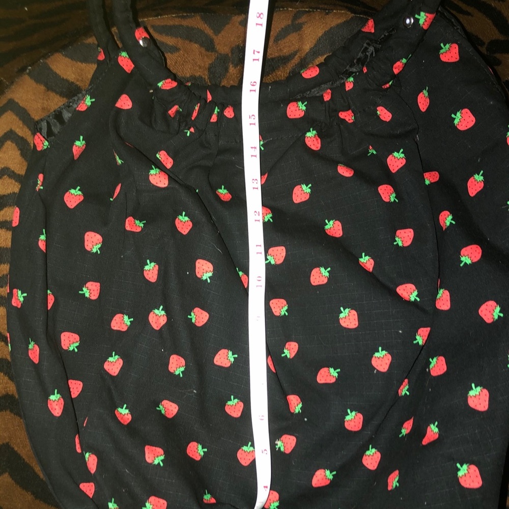 Super Cute Strawberry Tote/Purse/Bag - Picture 4 of 4